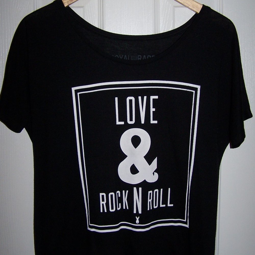 ROYAL RABBIT LOVE & ROCK N ROLL  TEE SML BLK S/S